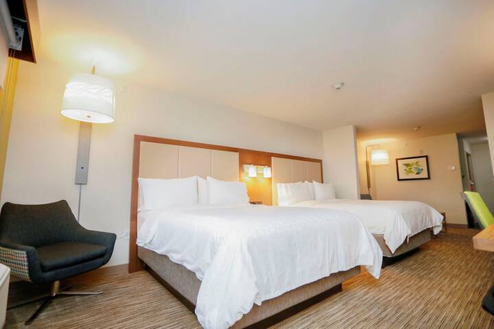 Holiday Inn Express Carlsbad by IHG