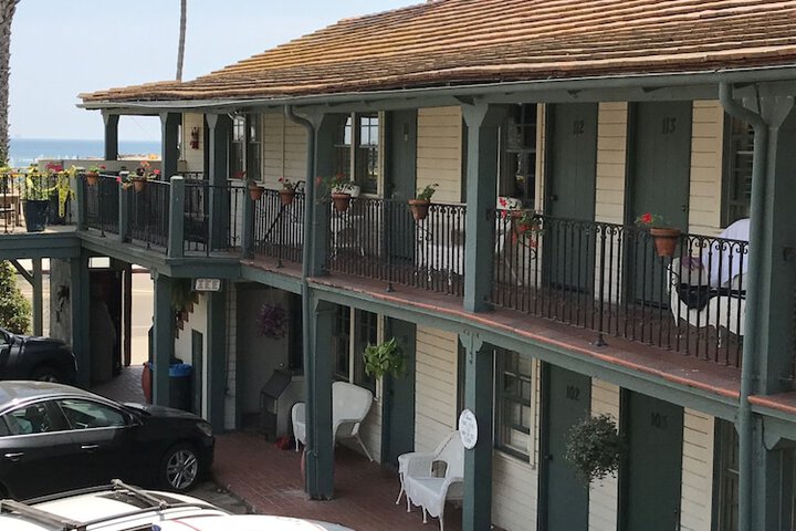 Hotel 3 of 50