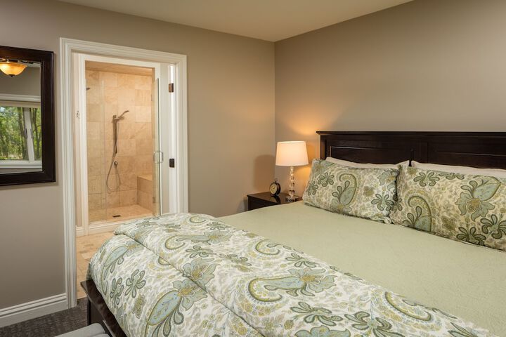 Room 28 of 49