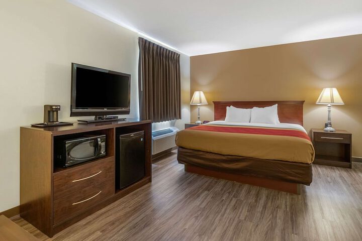 Room 21 of 30