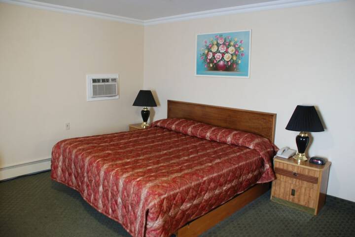Room 21 of 39