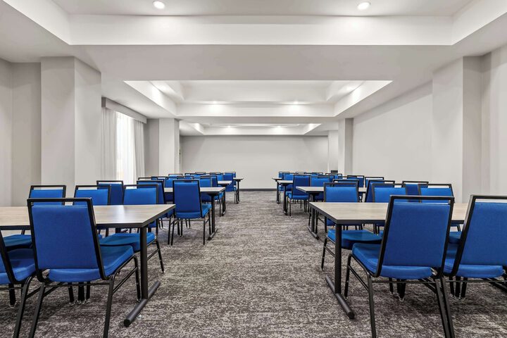 Spark by Hilton Catoosa