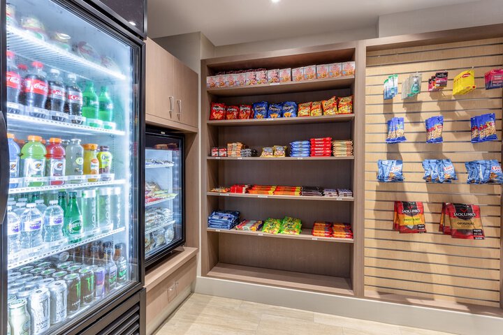 Holiday Inn Express Hotel & Suites Chicago-Midway Airport by IHG