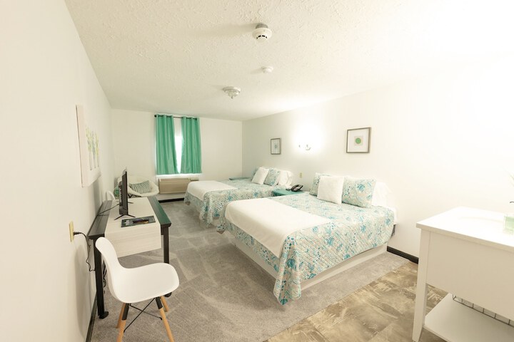 Room 12 of 24