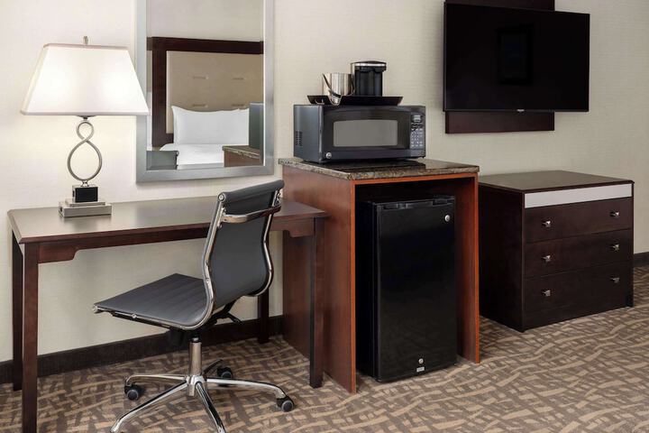 Wyndham Garden Buffalo Downtown