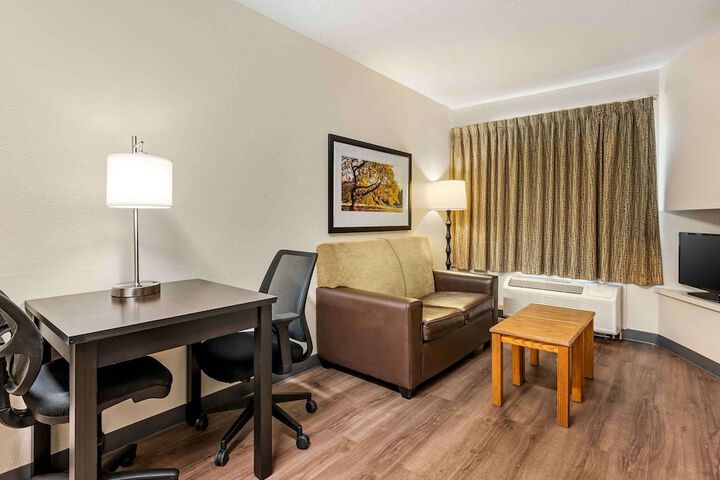 Room 20 of 24