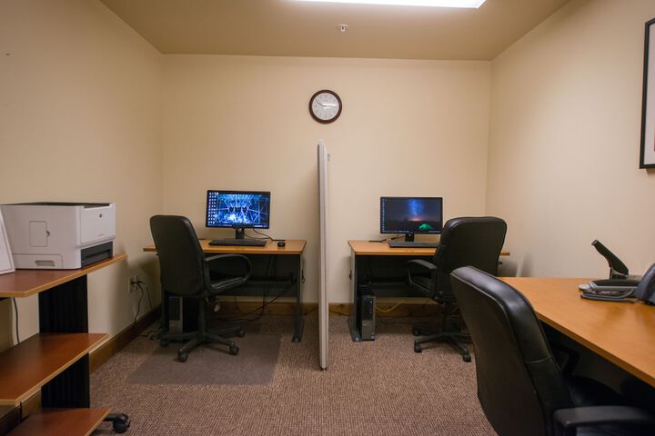Business Center 156 of 164