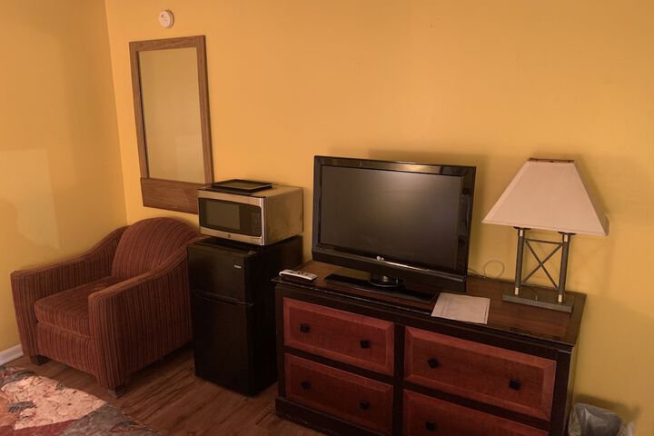Room 16 of 26