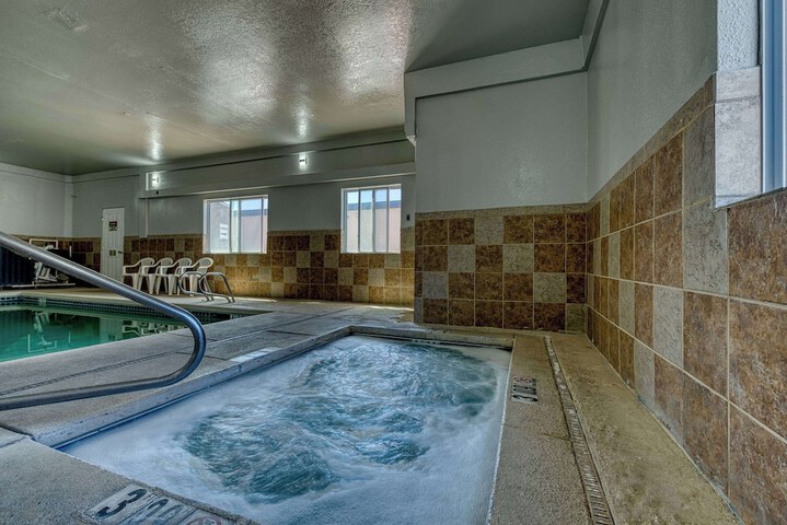 Super 8 by Wyndham Alamosa
