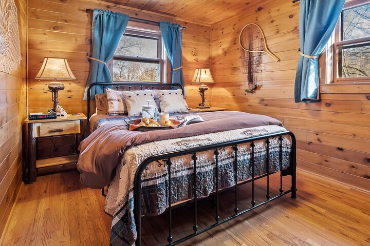 The Lodge at Tunkhannock Creek