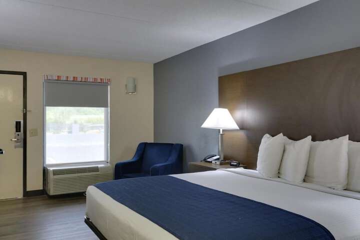 Room 29 of 35
