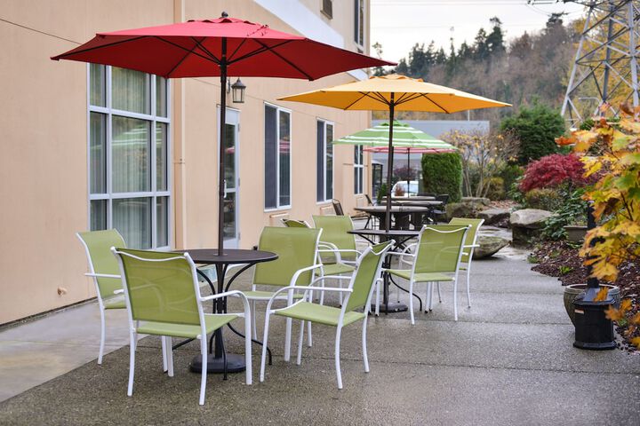 Sundeck 63 of 74