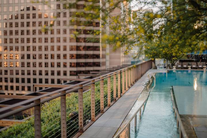 Pool 20 of 174