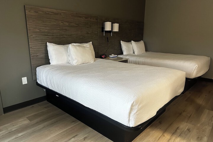 Days Inn & Suites by Wyndham Summerside