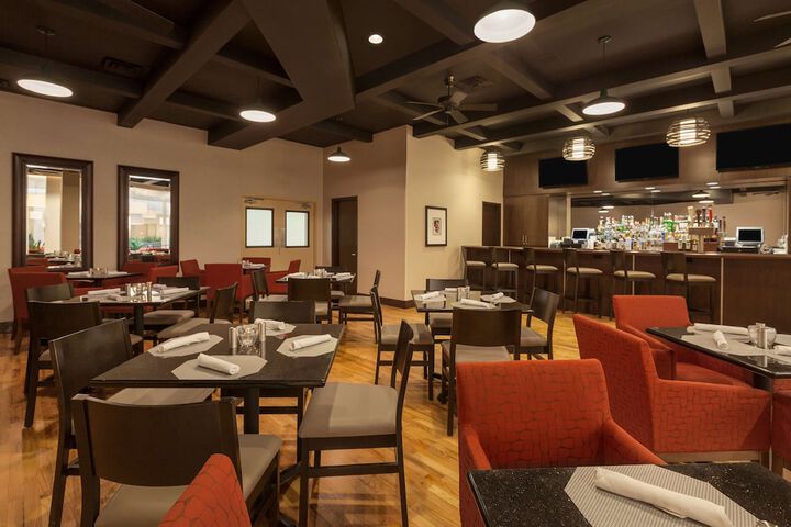 Embassy Suites Hotel Baton Rouge