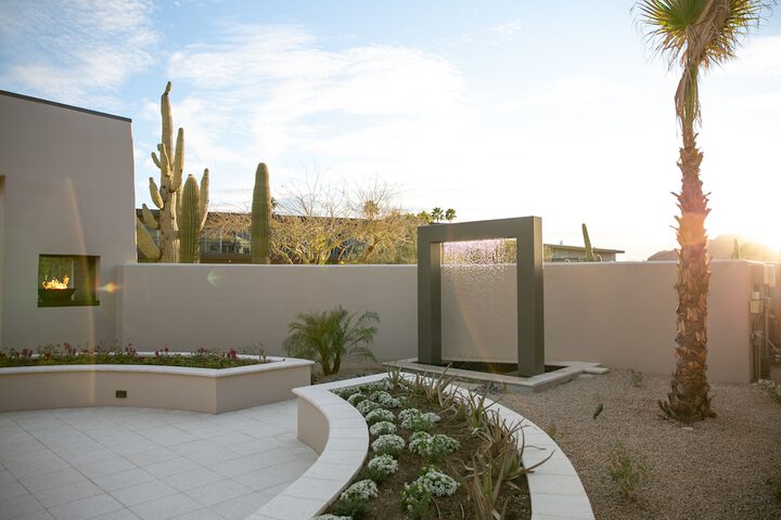 Hotel Exterior 53 of 63