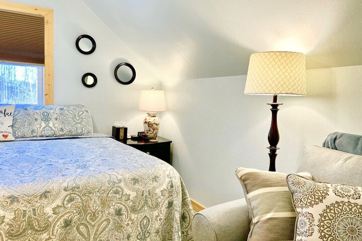 Room 25 of 56