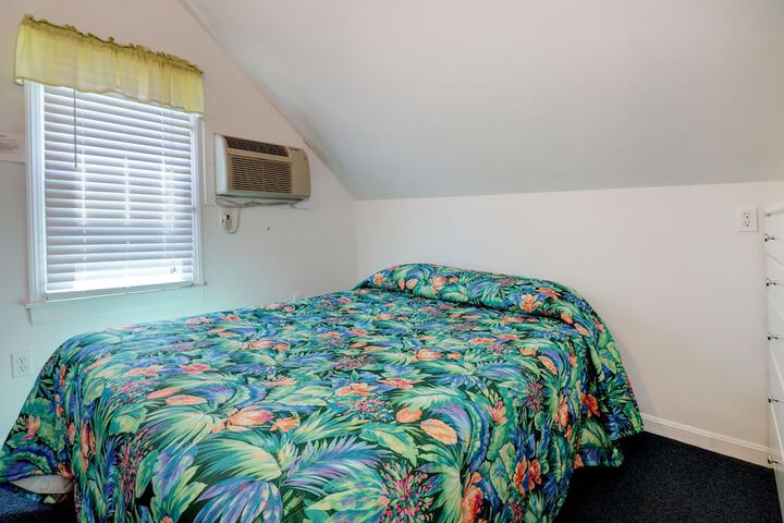 Room 54 of 87