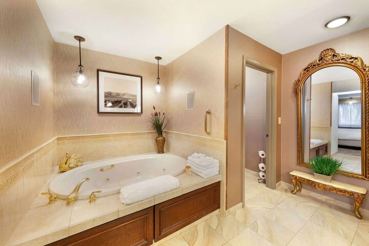 Best Western Plus Black Oak