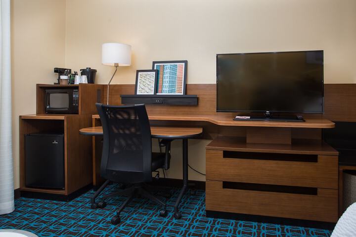 Room 17 of 41