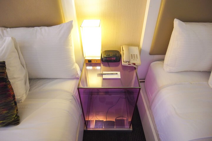 Room 20 of 39