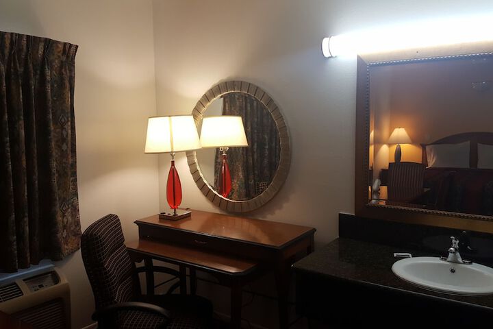 Room 20 of 52