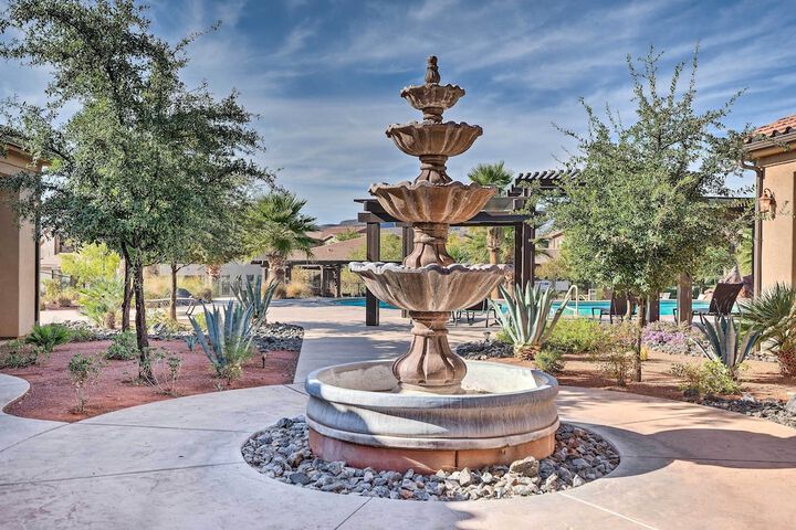 Utah Home w / Pool & Hot Tub Access Mtn Views!