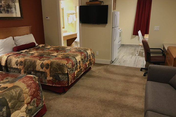 Room 14 of 38