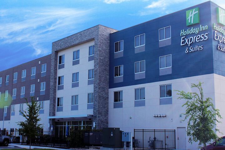 Hotel 1 of 43
