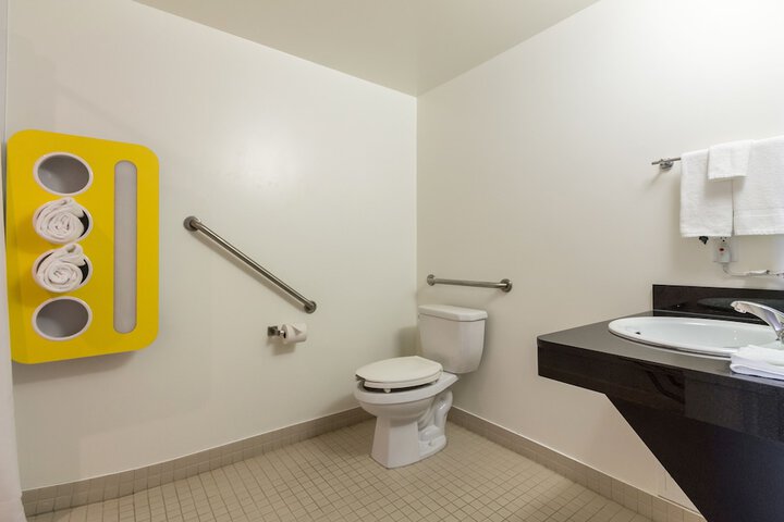 Room 50 of 75