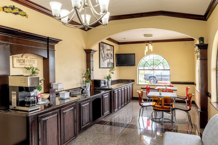 Azul Inn Houston Hobby Airport