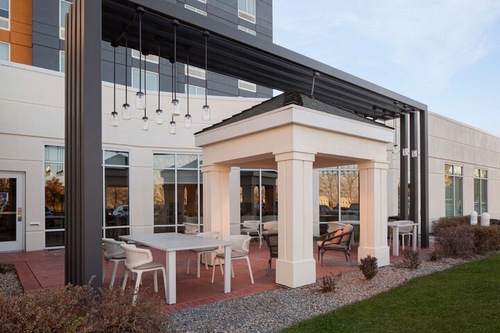 Terrace/Patio 44 of 45