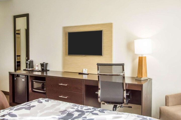 Sleep Inn & Suites Parkersburg - Mineral Wells
