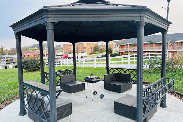 Boston Inn