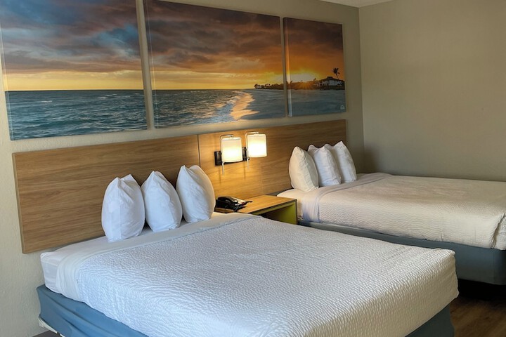 Room 42 of 54