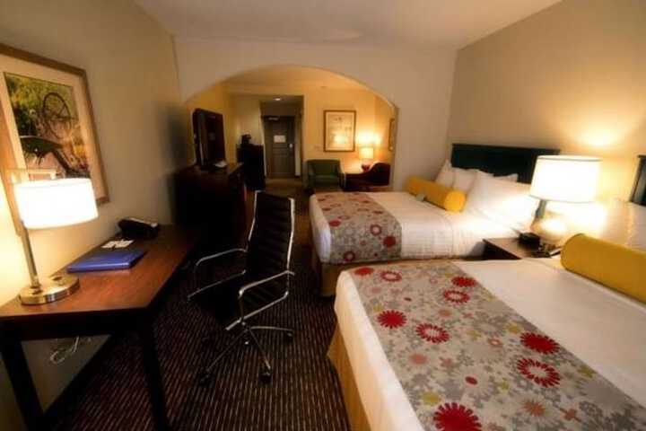 Best Western Plus Dayton Hotel & Suites