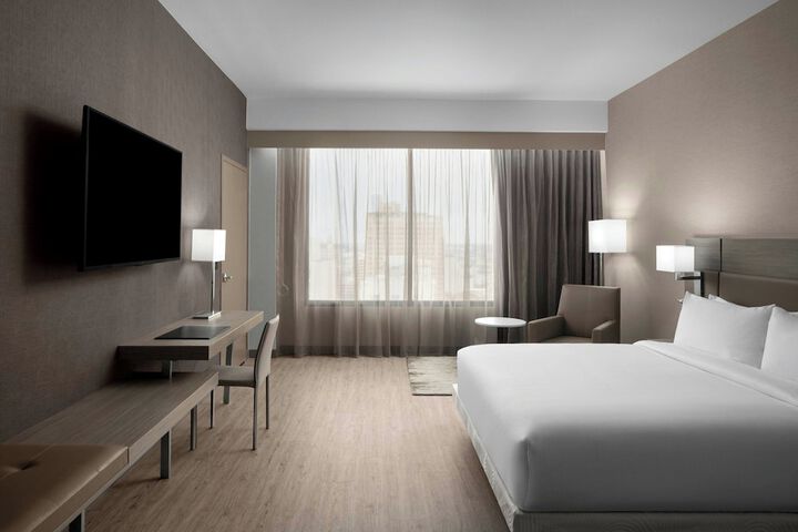 Room 26 of 49