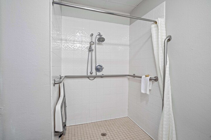 Blue Water Inn & Suites BW Signature Collection