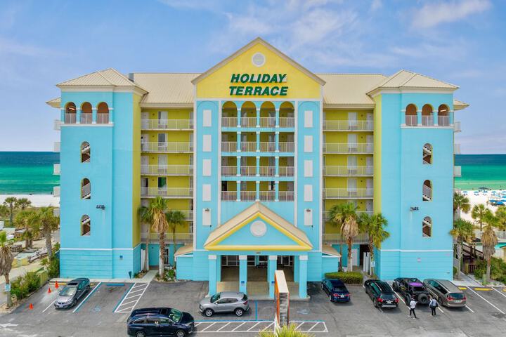 Hotel 3 of 32