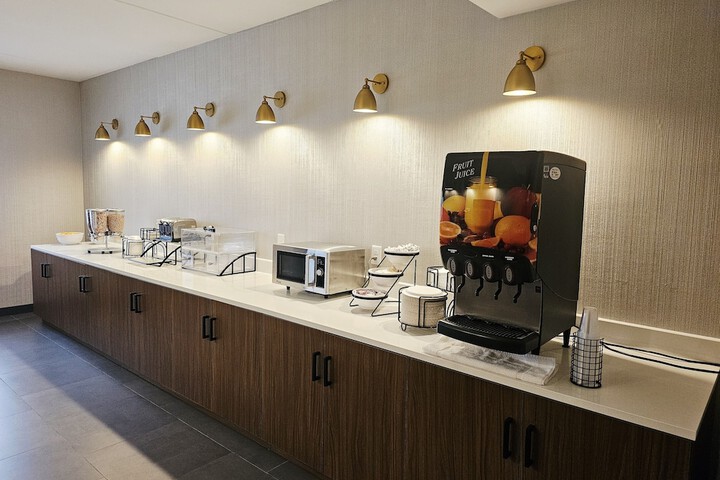 Wingate by Wyndham Pittsburgh / West Mifflin