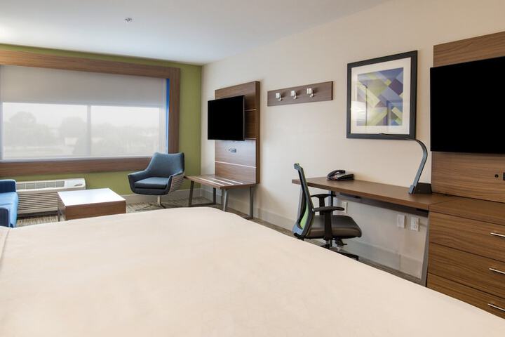 Room 18 of 67