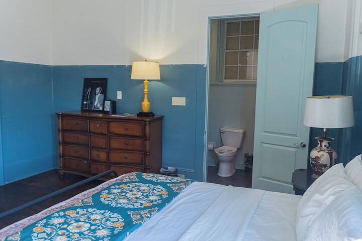 Room 47 of 57