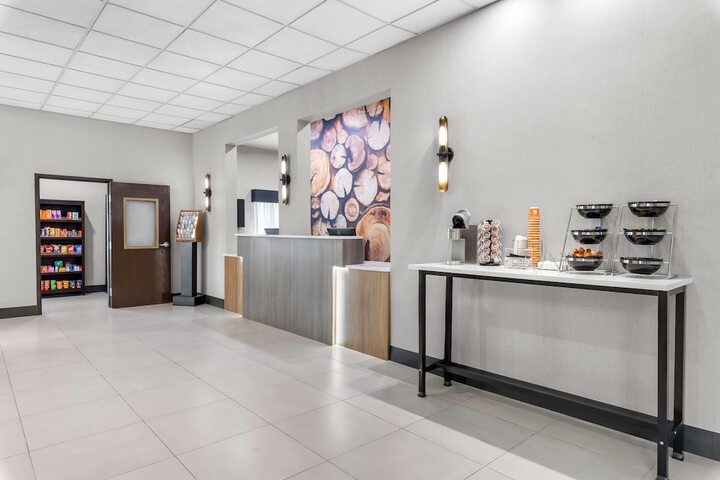 Brentwood Suites Nashville an Ascend Collection Hotel