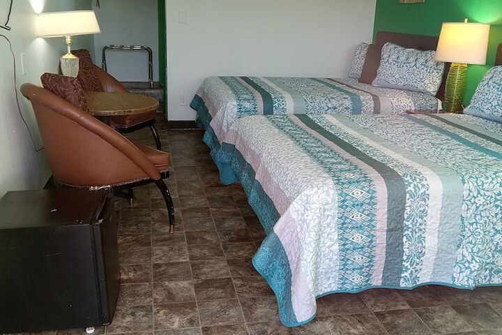 Room 54 of 64
