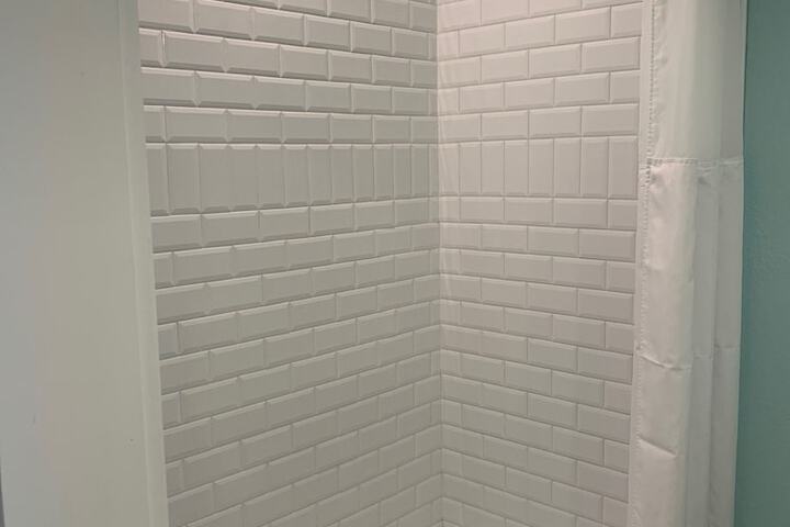 Room 49 of 105