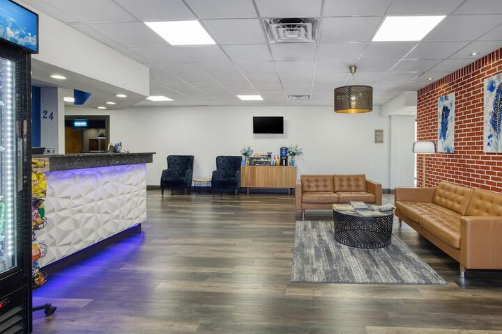 SureStay by Best Western Greenville