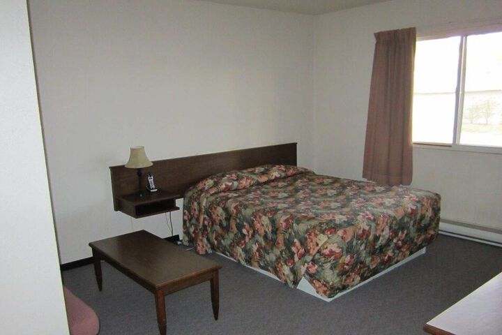 BROTHERS INN MOTEL