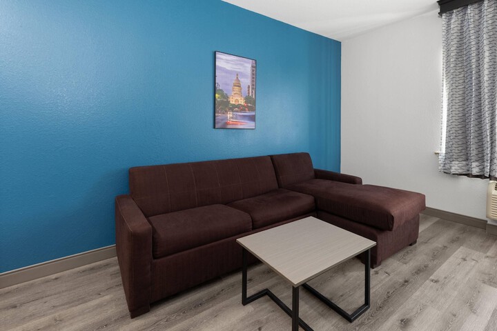 La Quinta Inn & Suites by Wyndham Kyle - Austin South