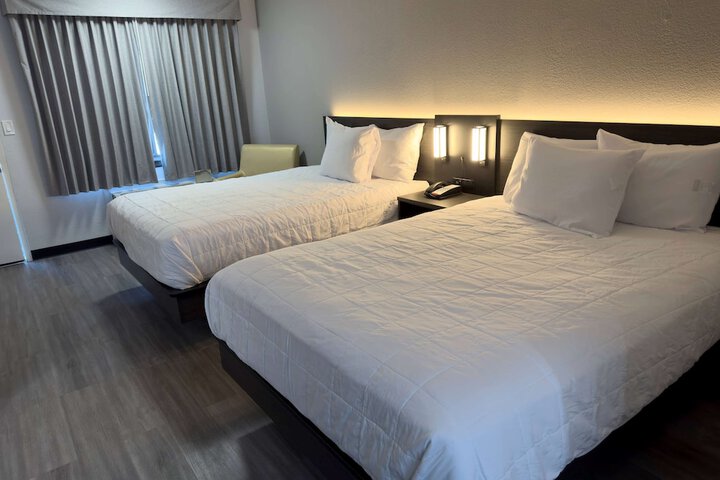 Room 20 of 27
