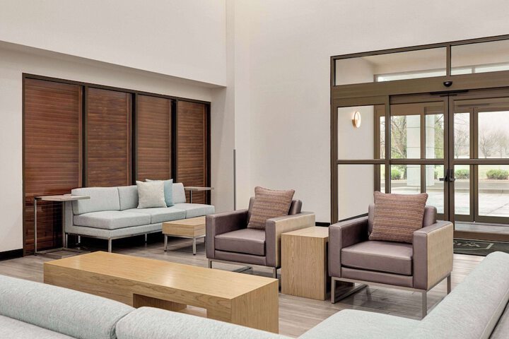 Wingate by Wyndham Green Bay / Airport